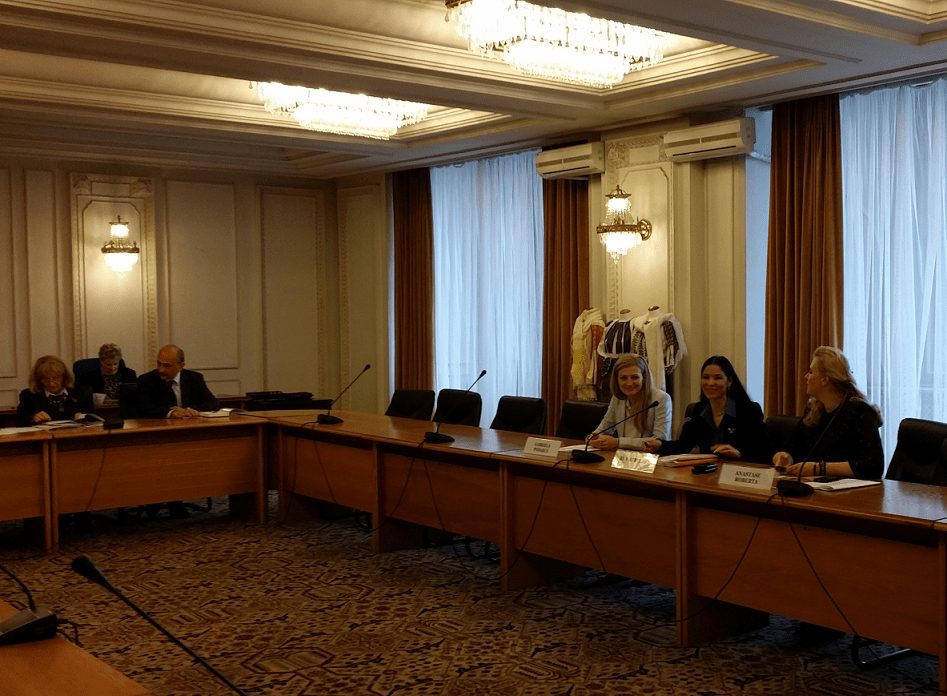 Comisia pentru afaceri europene a aprobat propunerea mea de înfiinţare a unui grup de lucru având ca obiectiv identificarea şi analizarea modificărilor legislative necesare astfel încât Convenţia de la Istanbul să devină un instrument efectiv şi funcţional