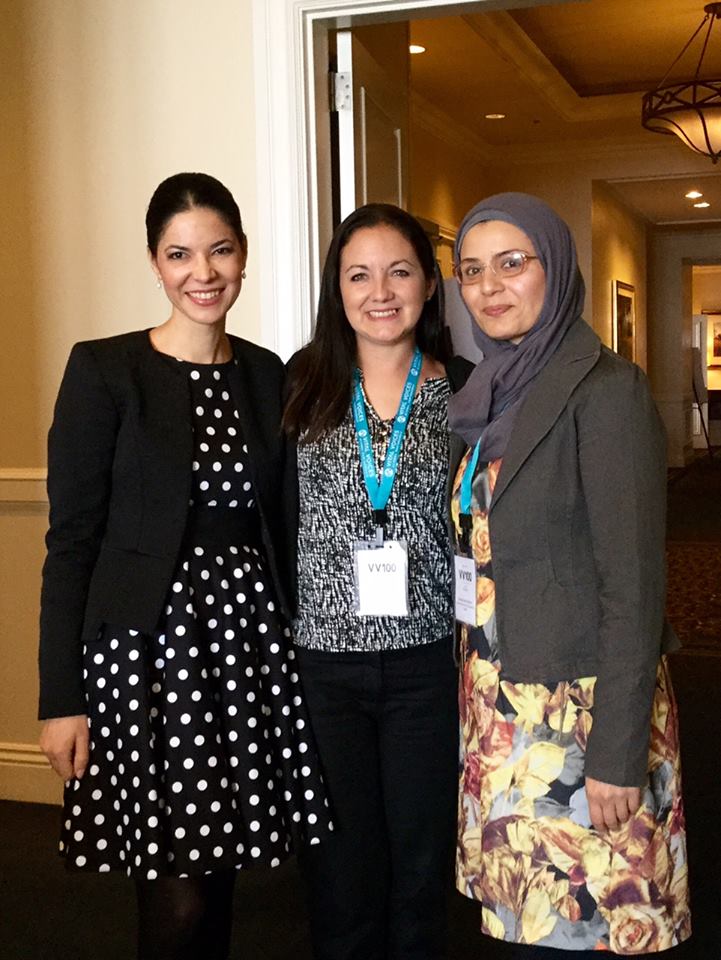 Alături de ambasadoarele Vital Voices, Gladys Zarak din Peru și Farida Azizi din Afganistan. Farida duce o muncă susținută în promovarea drepturilor omului și egalității de șanse, într-o societate încă vulnerabilă și cu răni nevindecate.
